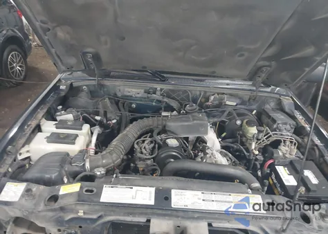 2001 Ford Ranger Xl/Xlt from USA, damaged, VIN 1FTYR10C11TA00419